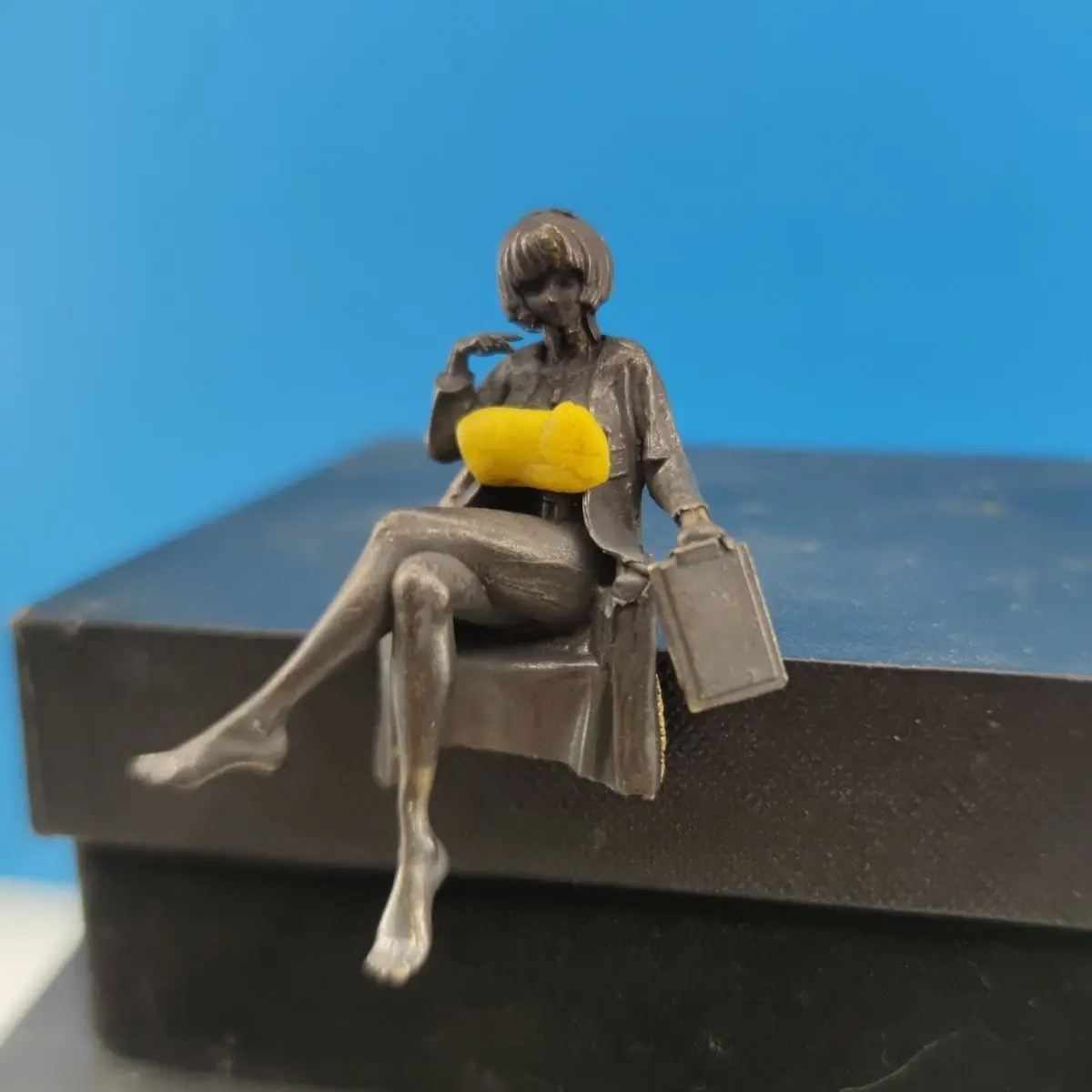 6cm Antique Brass Female Docto - Medical Lab Officer 评论和价格